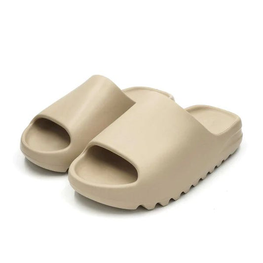 Yeezy Slide (Beige)