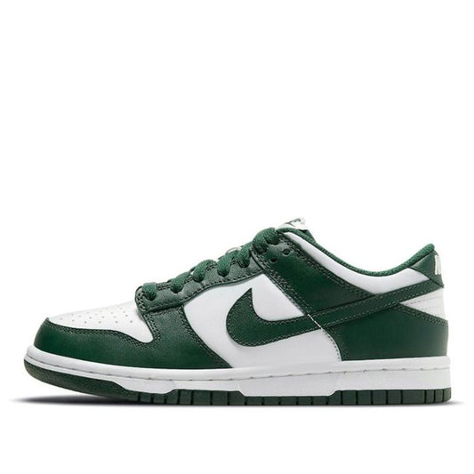 Nike Air Dunks - Dark Green